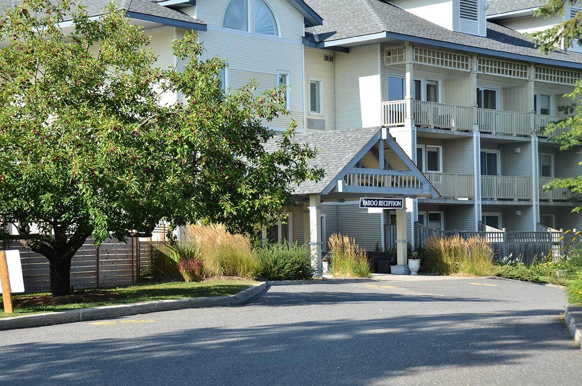 Hotel Taboo Muskoka Gravenhurst Exterior foto